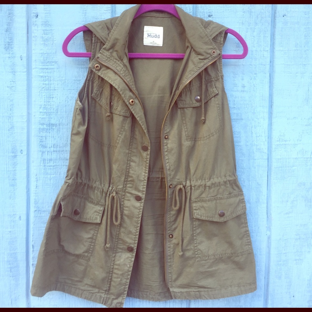 Army green vest